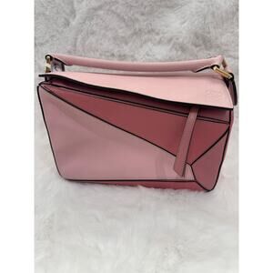 Loewe Puzzle Bag in Classic Calfskin – Pink